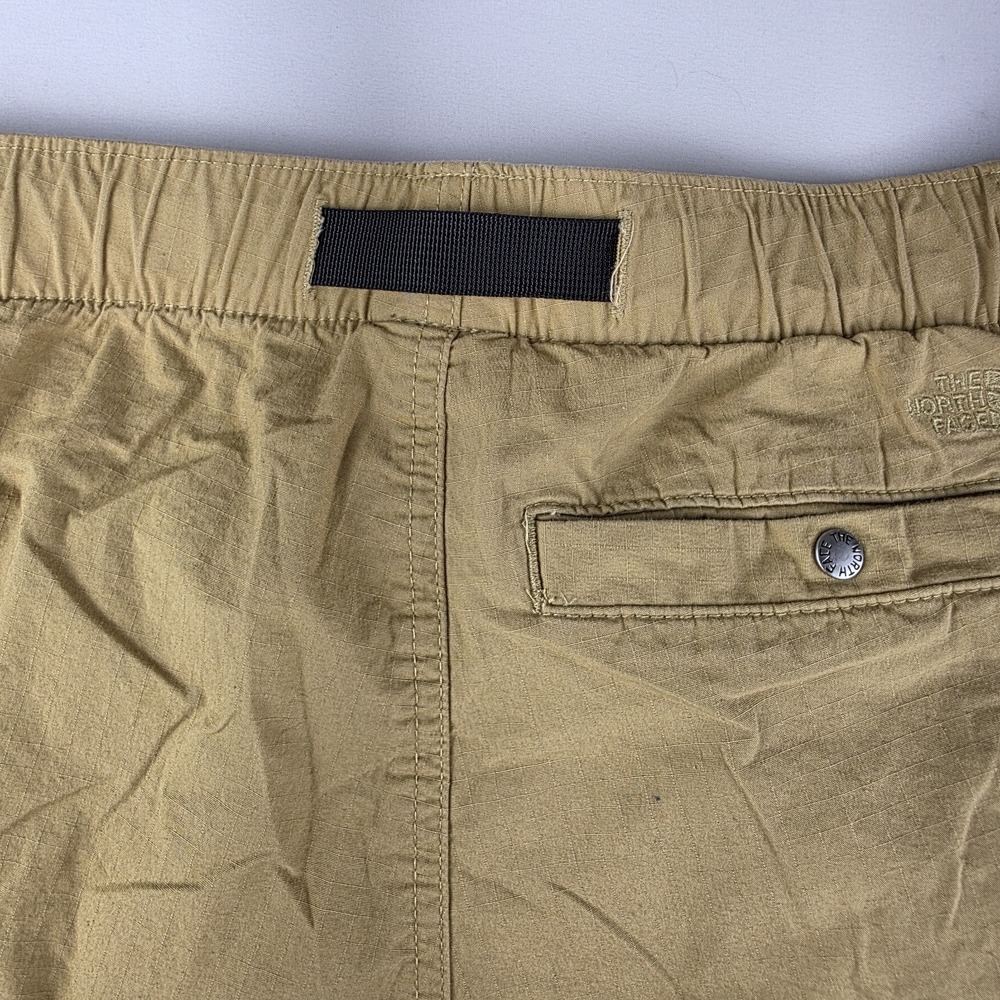 The North Face Tan Mens M  Ripstop cotton Belted Outdoor Hiking Cargo Shorts - Picture 13 of 13